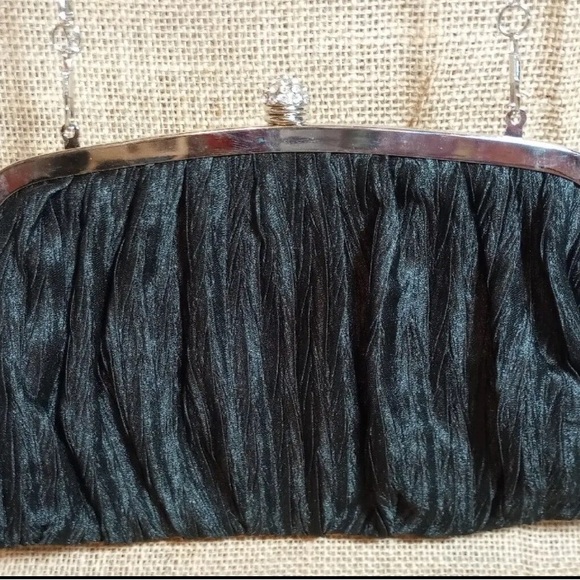 Nieman Marcus Black Clutch Silver Chain Shoulder Strap Bag Rhinestone Clasp - Picture 2 of 7